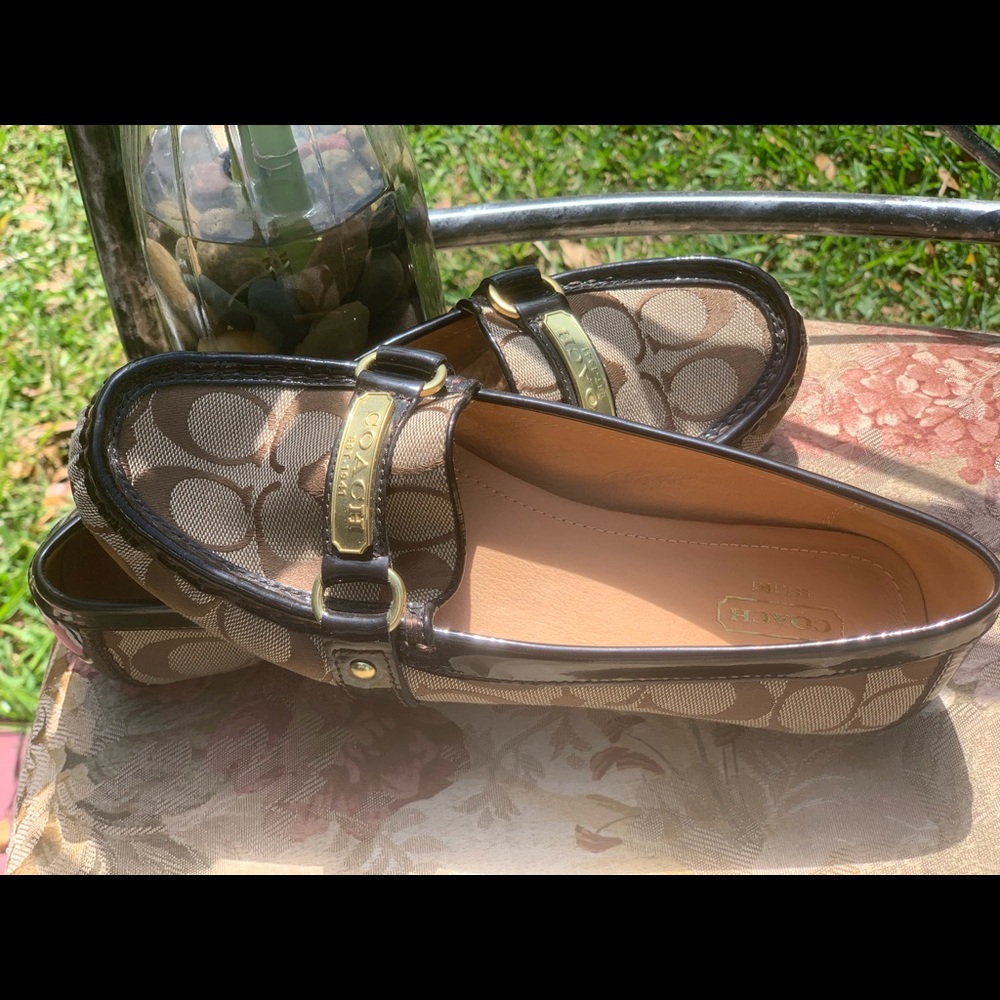 Coach women loafer